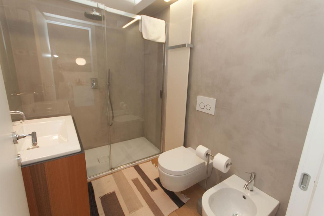 Looklake "Suite One" - Plesio By Lovecomo Menaggio Esterno foto